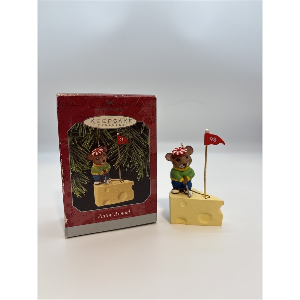 1998‎ Hallmark Keepsake Ornament Puttin' Around with Original Box